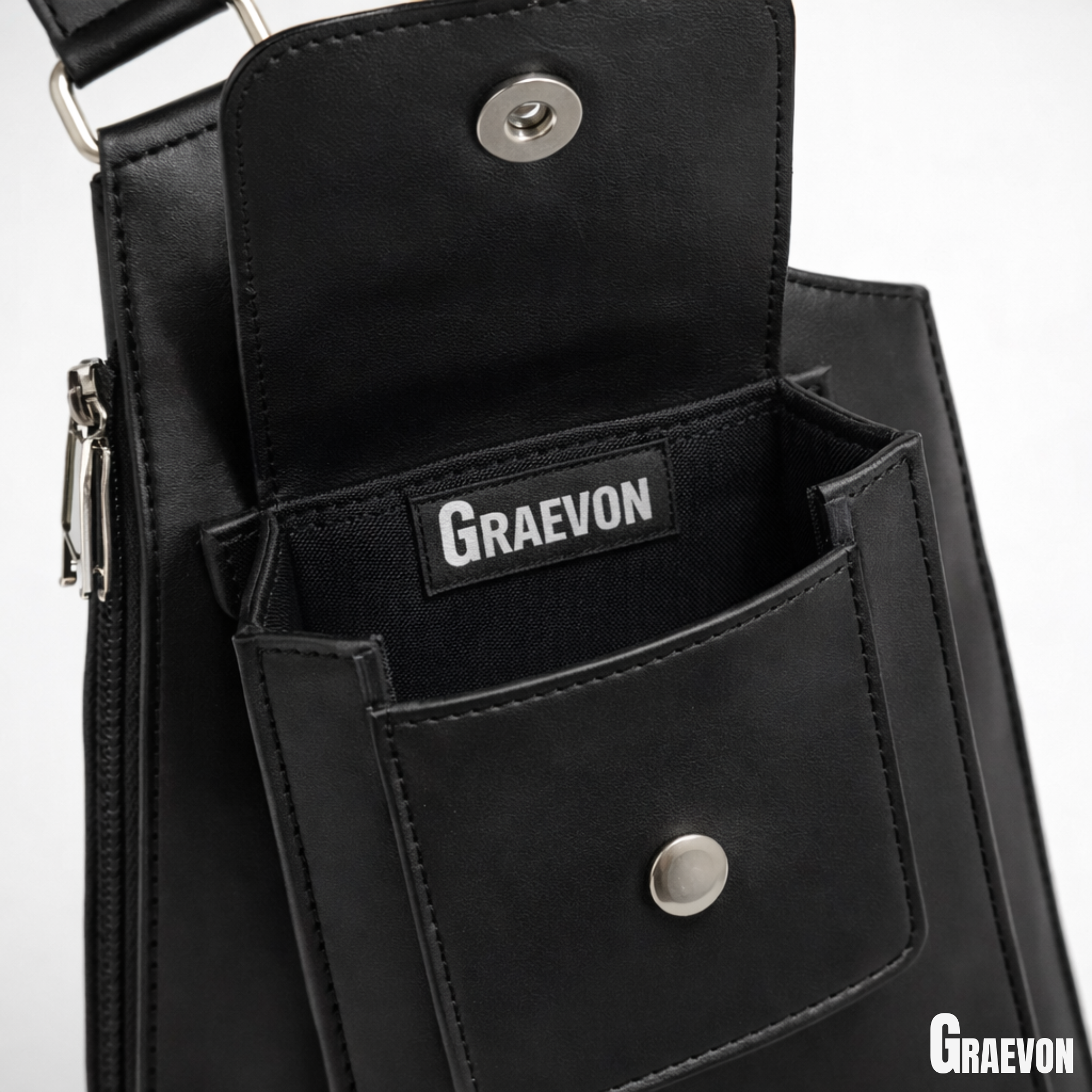 Graevon - CrossBody Bag